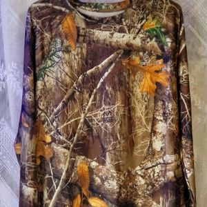 Realtree camo shirt